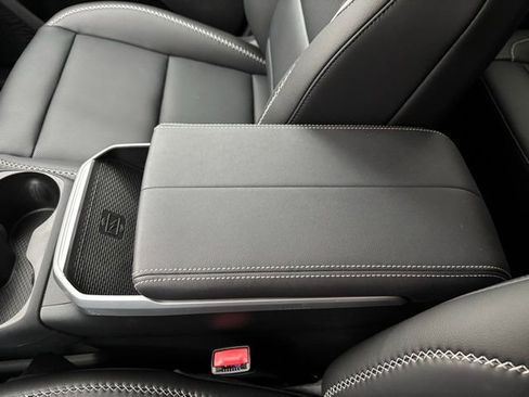 New 2026 GMC Terrain Denali w/ LPO, Floor Liner Package image 30