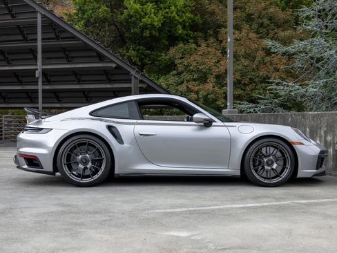 Certified 2025 Porsche 911 Turbo AWD/4WD image 12