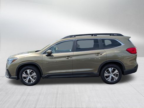 Certified 2025 Subaru Ascent Premium AWD/4WD image 4