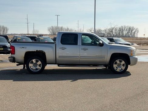 Used 2010 Chevrolet Silverado 1500 LTZ w/ Convenience Package image 4