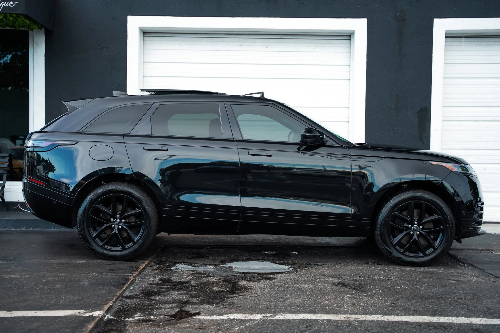 Used 2026 Land Rover Range Rover Velar Dynamic SE AWD/4WD image 7