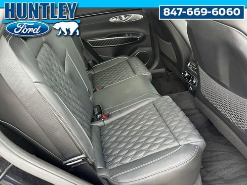 Used 2023 Genesis GV70 3.5T Sport w/ Sport Prestige Package image 11