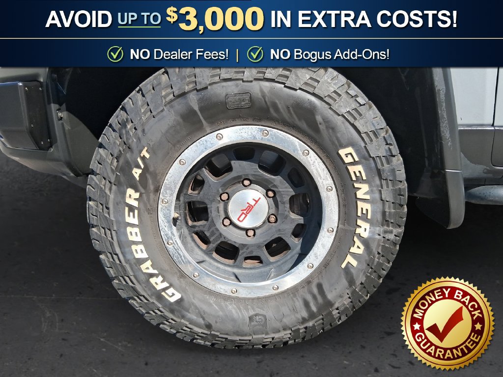 Used 2013 Toyota FJ Cruiser 4WD w/ Trail Teams Special Edition image 13