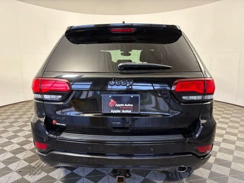 Certified 2018 Jeep Grand Cherokee Altitude AWD/4WD image 7