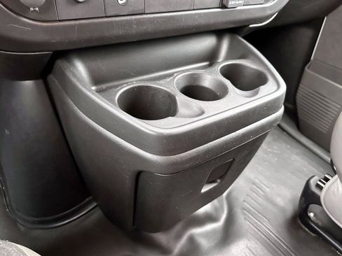 Used 2023 Chevrolet Express 2500 w/ Driver Convenience Package image 31