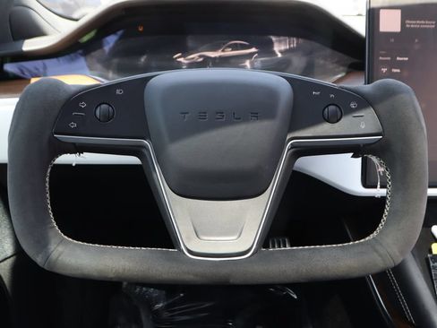 Used 2023 Tesla Model S Standard Range AWD/4WD image 19