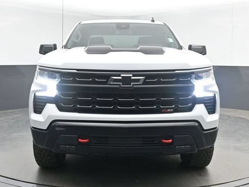 Used 2024 Chevrolet Silverado 1500 LT Trail Boss w/ Protection Package AWD/4WD image 3