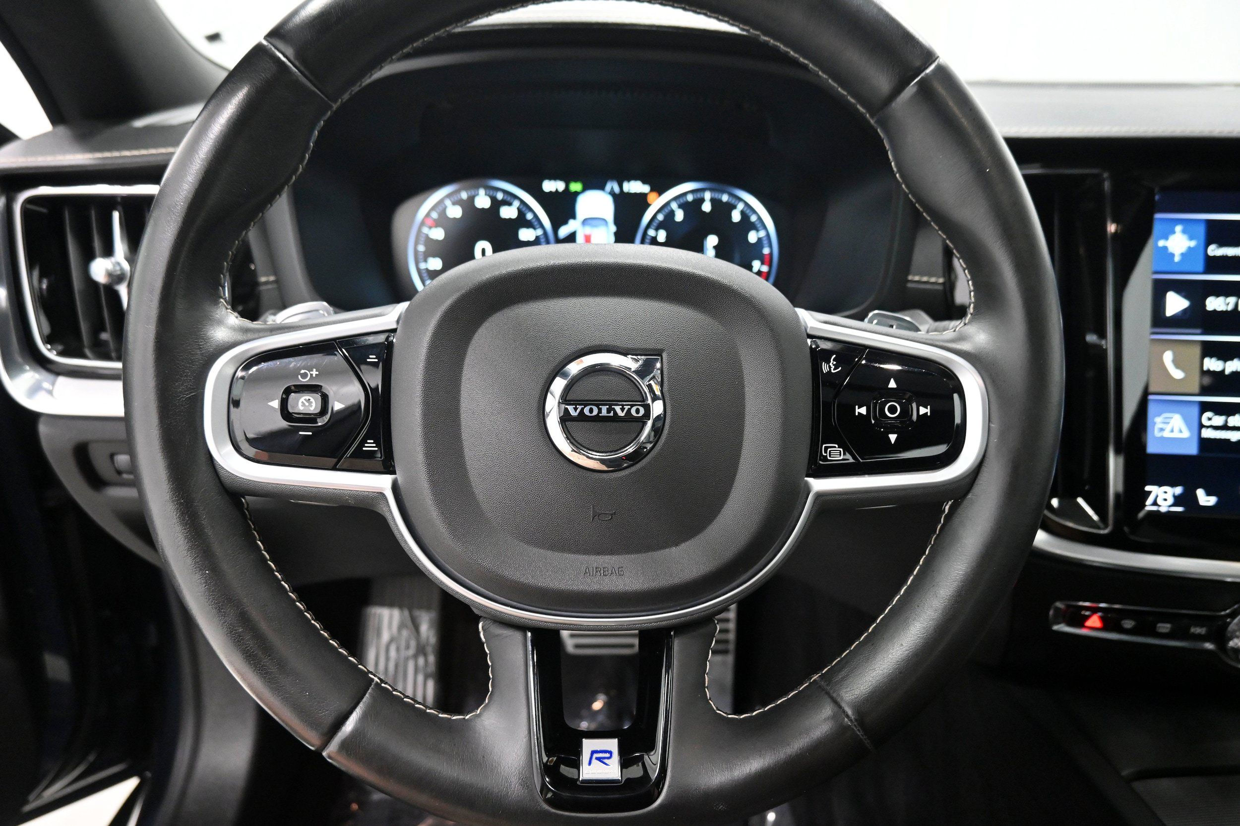 Used 2020 Volvo S60 T6 R-Design AWD/4WD image 7