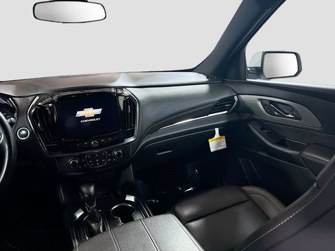 Used 2023 Chevrolet Traverse LT w/ LPO, Floor Liner Package AWD/4WD image 23