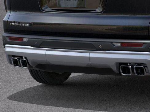 New 2026 Chevrolet Traverse LT image 14