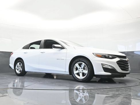 Used 2024 Chevrolet Malibu LT FWD image 57