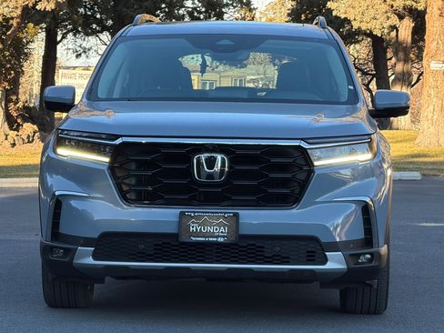 Used 2023 Honda Pilot Elite image 10