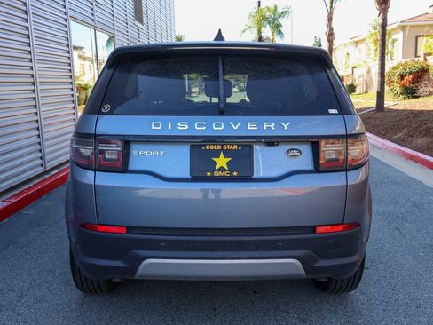 Used 2023 Land Rover Discovery Sport SE image 5
