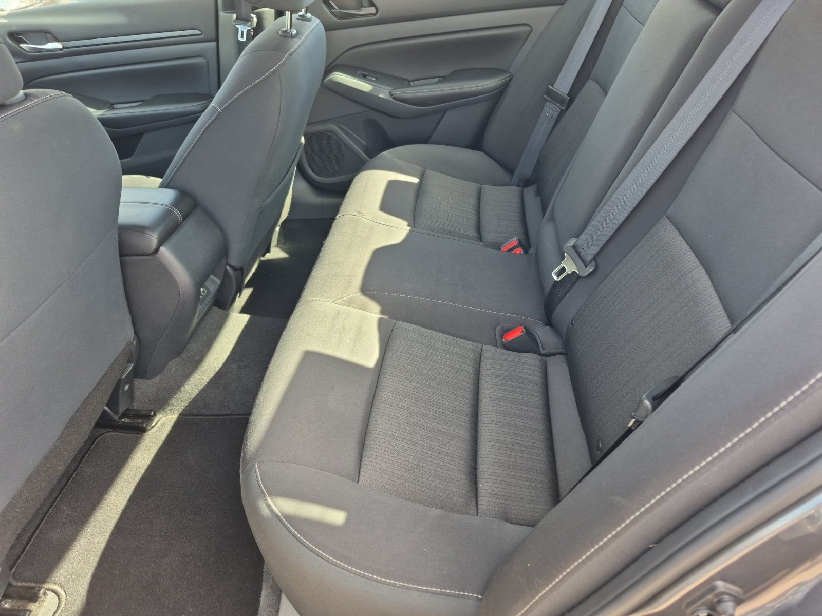 Used 2025 Nissan Altima 2.5 SV FWD image 20
