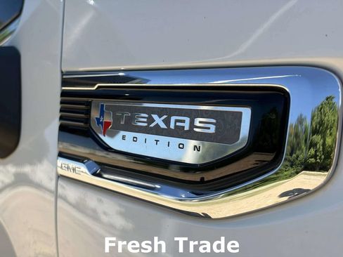 Used 2021 GMC Sierra 1500 SLT AWD/4WD image 16