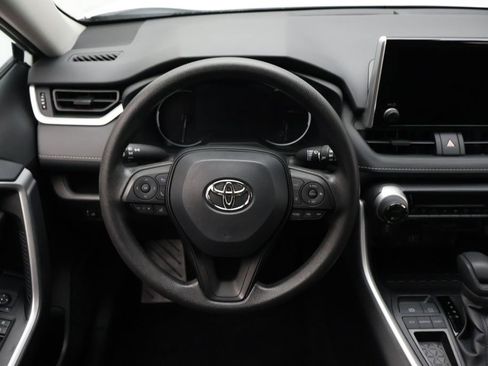 Certified 2025 Toyota RAV4 XLE FWD image 23