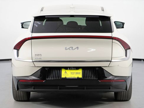 Used 2023 Kia EV6 Wind image 50