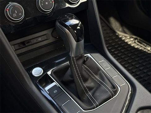 Used 2025 Volkswagen Taos S image 19