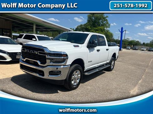 Used 2026 RAM 2500 Big Horn AWD/4WD image 1