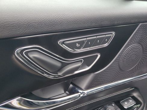 New 2025 Lincoln Corsair Reserve w/ Jet Appearance Package image 9