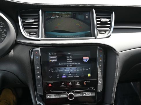Used 2023 INFINITI QX50 Luxe AWD/4WD image 27