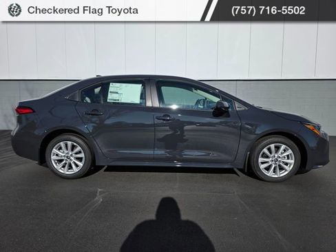 New 2026 Toyota Corolla LE image 2