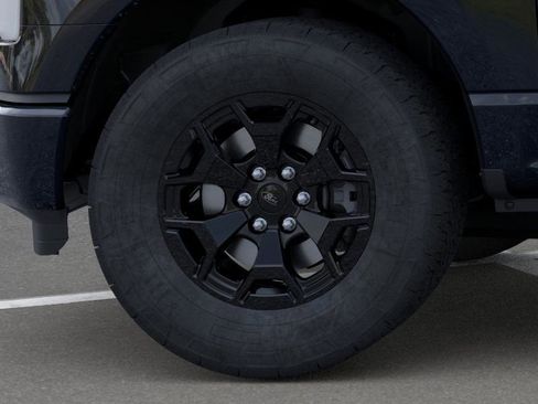 New 2025 Ford F150 Lightning XLT image 19