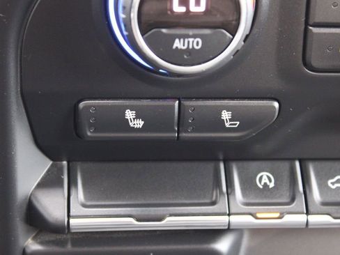 Used 2019 Chevrolet Silverado 1500 RST w/ All-Star Edition image 38