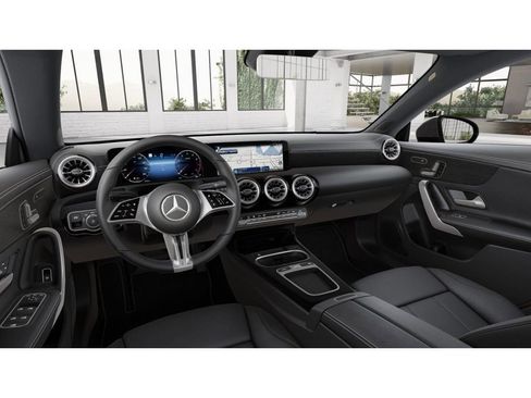 New 2026 Mercedes-Benz CLA 250 4MATIC image 3