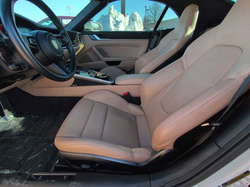 Used 2020 Porsche 911 Carrera S image 16
