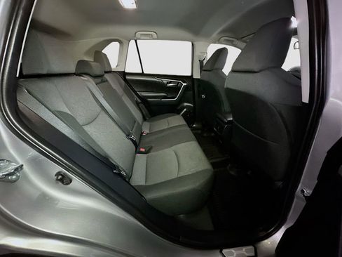 Used 2024 Toyota RAV4 XLE AWD/4WD image 34