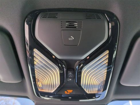 New 2026 BMW X5 xDrive40i w/ M Sport Package image 18