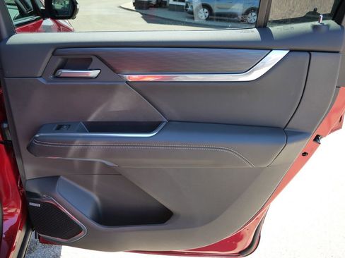 New 2026 GMC Acadia Elevation w/ Black Edition AWD/4WD image 25