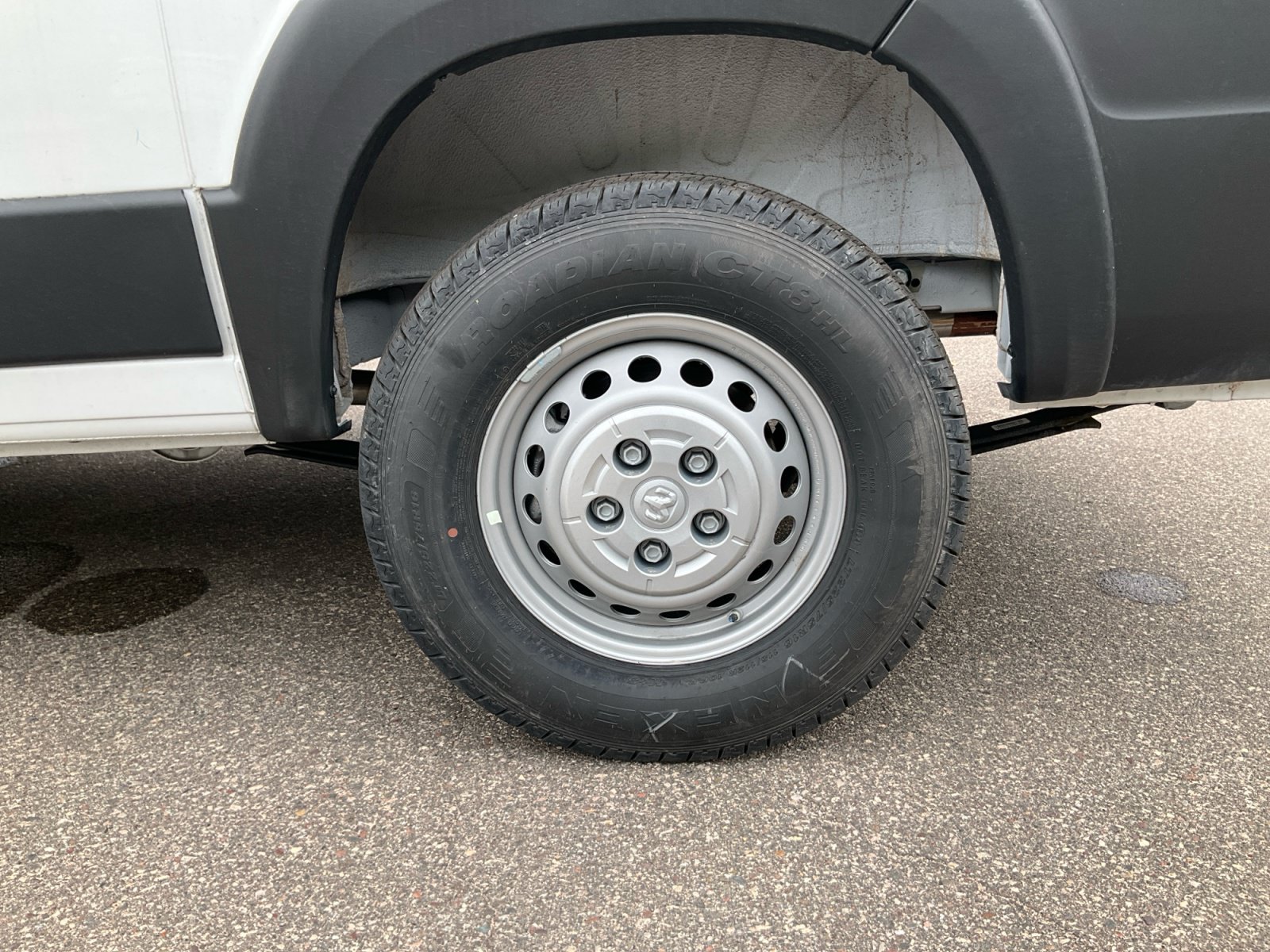 Used 2025 RAM ProMaster 1500 FWD image 26