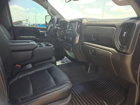 Used 2025 Chevrolet Silverado 2500 Custom w/ Custom Value Package AWD/4WD image 20