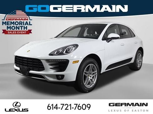 Used 2018 Porsche Macan AWD/4WD image 1