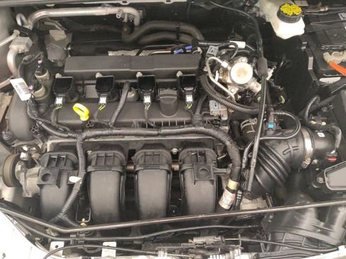 Used 2018 Ford Focus SE image 30