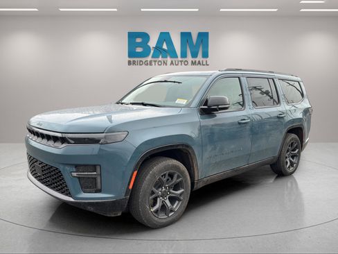 New 2026 Jeep Grand Wagoneer Limited w/ Premium Group II image 3