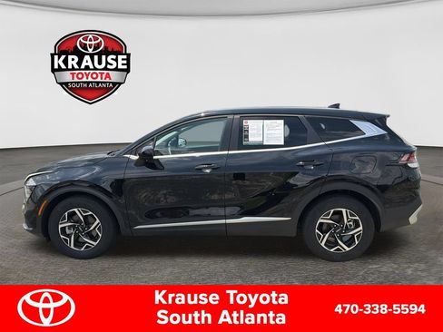 Used 2025 Kia Sportage LX FWD image 8