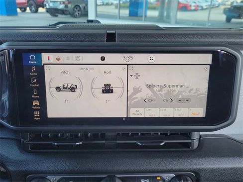 Used 2024 Jeep Wrangler Sport S image 24