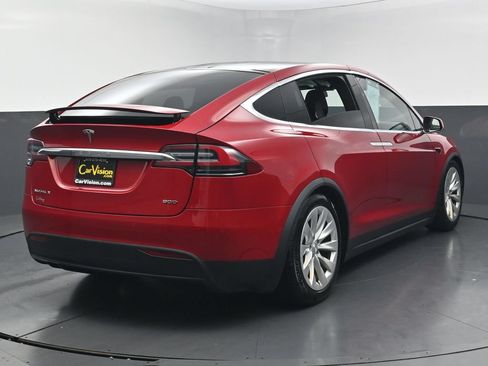 Used 2016 Tesla Model X 90D AWD/4WD image 46