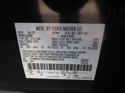 Certified 2022 Ford Explorer XLT w/ Equipment Group 202A image 26