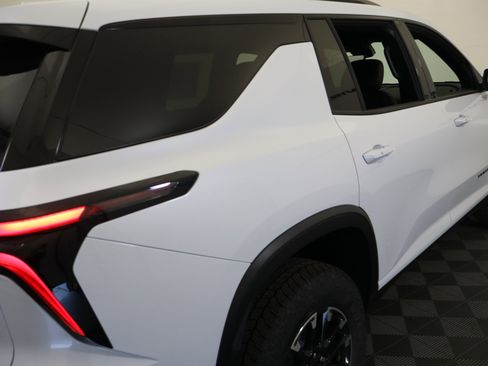 New 2026 Chevrolet Traverse Z71 AWD/4WD image 7