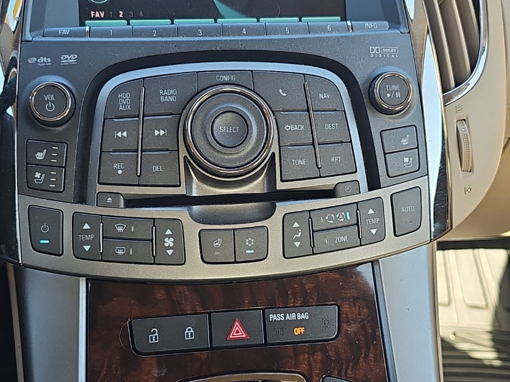 Used 2011 Buick LaCrosse CXL w/ Luxury Package AWD/4WD image 7