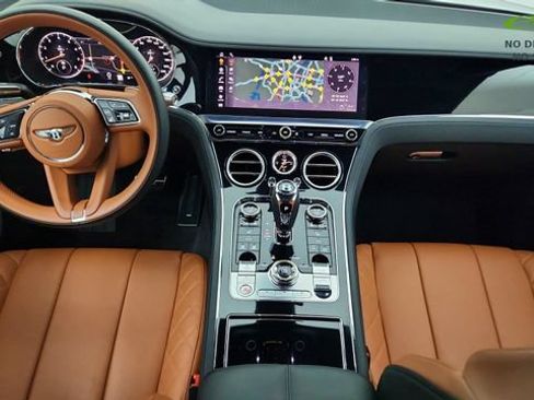 Used 2022 Bentley Continental GT AWD/4WD image 95