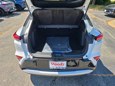 New 2026 Buick Envista Sport Touring w/ Convenience I Package FWD image 25