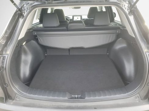 Used 2025 Toyota Corolla Cross XLE AWD/4WD image 25