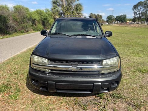 Used 2003 Chevrolet TrailBlazer LS w/ Preferred Equipment Group RWD image 8