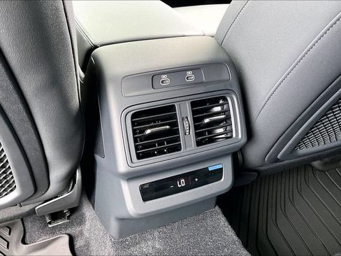 New 2026 Audi Q5 Premium Plus AWD/4WD image 18