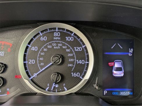 Used 2021 Toyota Corolla LE image 17